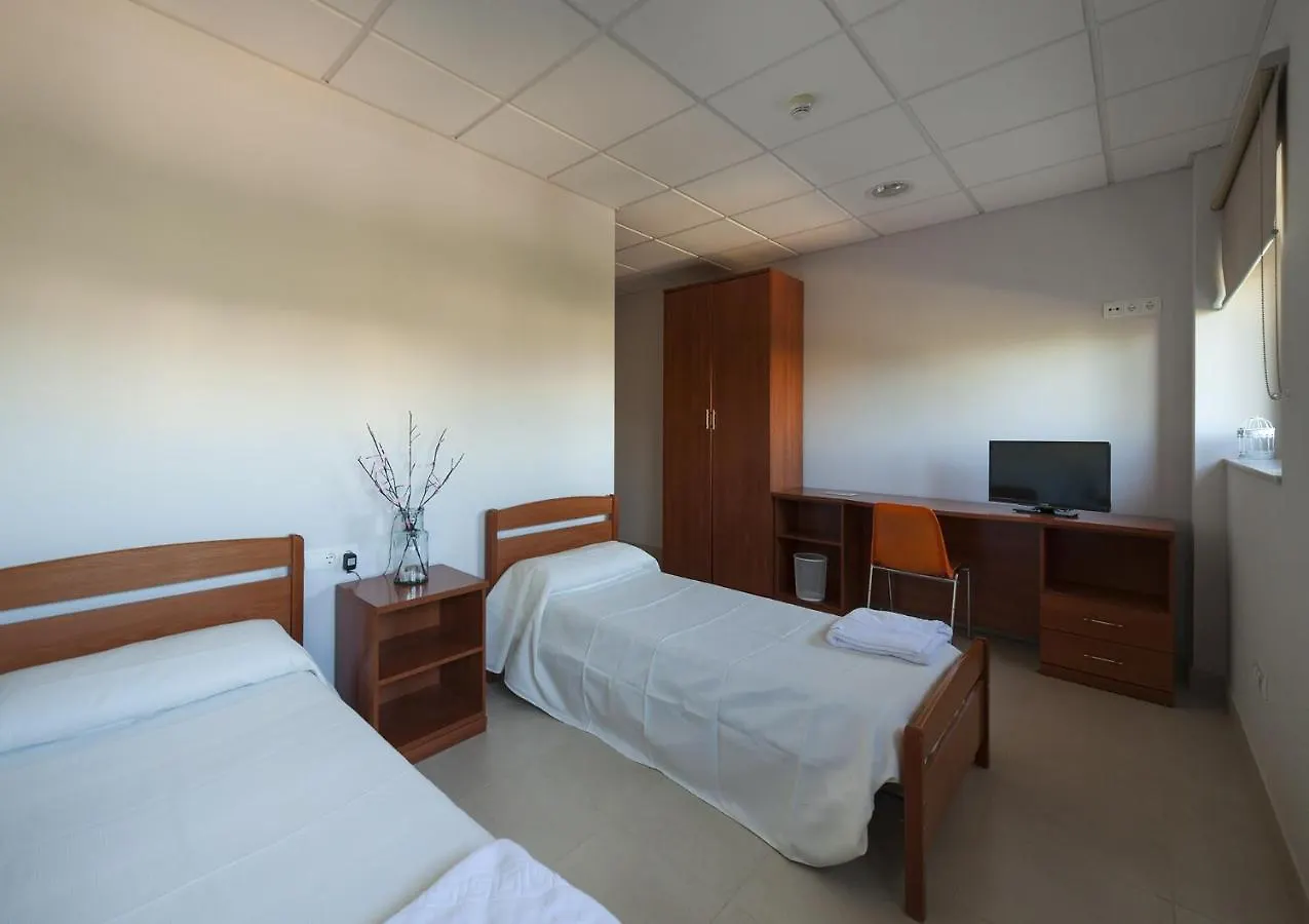 הוסטל טורטוסה Residencial Croera